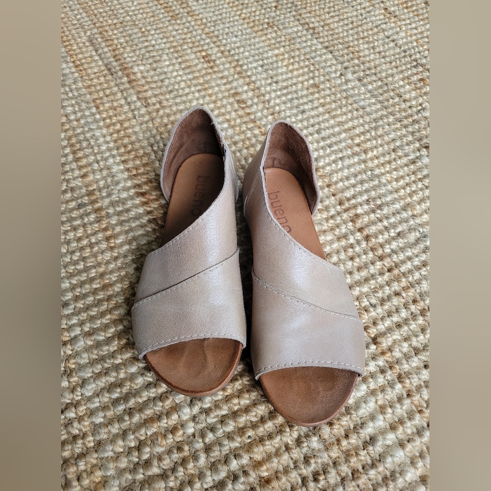 Bueno D'orsey Sandals